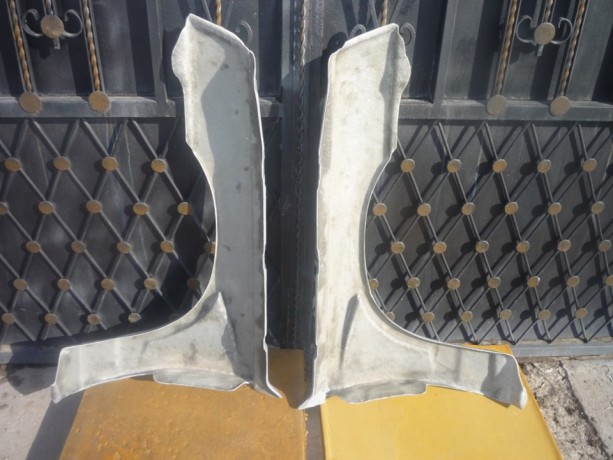 Комплект передних крыльев с жабрами для B@3 2110 (стеклопластик) купить недорого с доставкой в Калуга