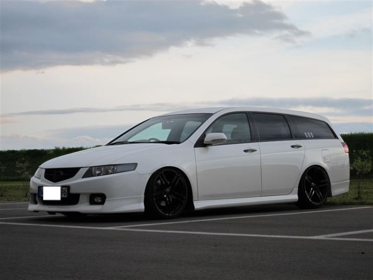 Honda Accord 7 универсал